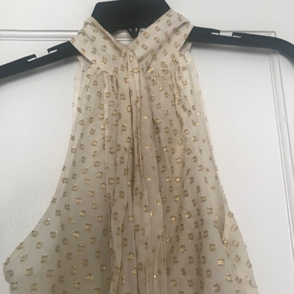 Sleeveless Blouse - Picture 4 of 4